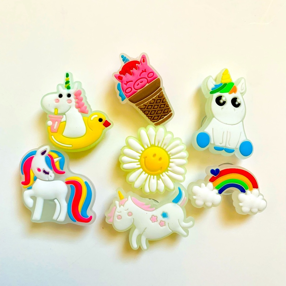 Unicorn croc charm